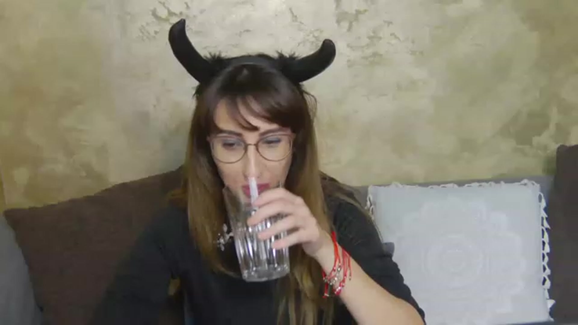 Gallery image thumbnail from LysAddiction's myfreecams stream on, 03/21/2023, 20:09 image 11 of 20
