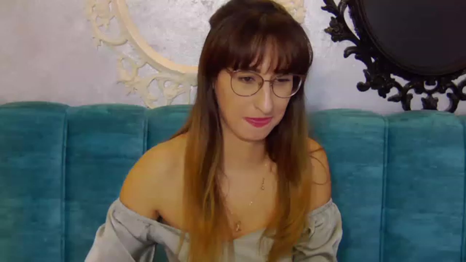 Gallery image thumbnail from LysAddiction's myfreecams stream on, 03/25/2023, 19:20 image 10 of 20