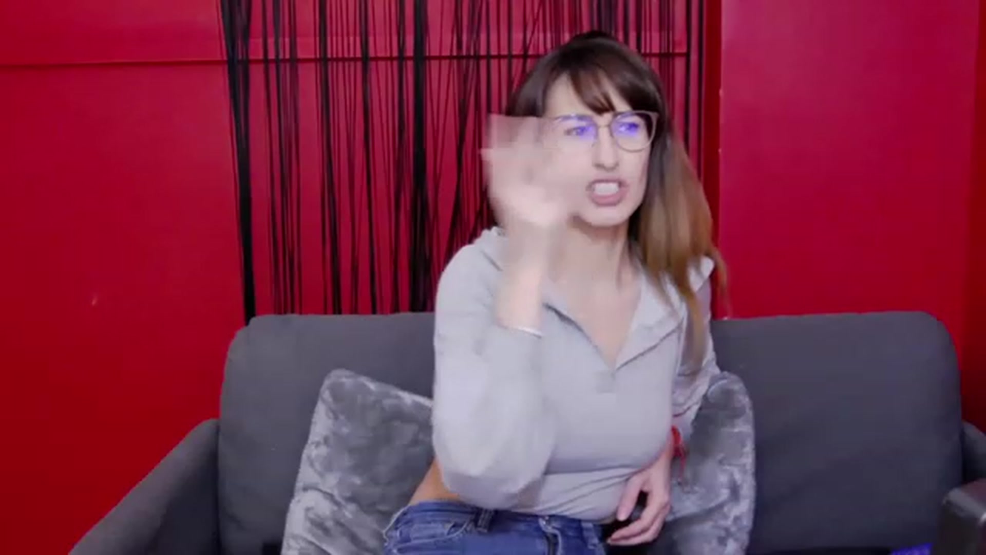 Gallery image thumbnail from LysAddiction's myfreecams stream on, 03/27/2023, 18:43 image 19 of 20