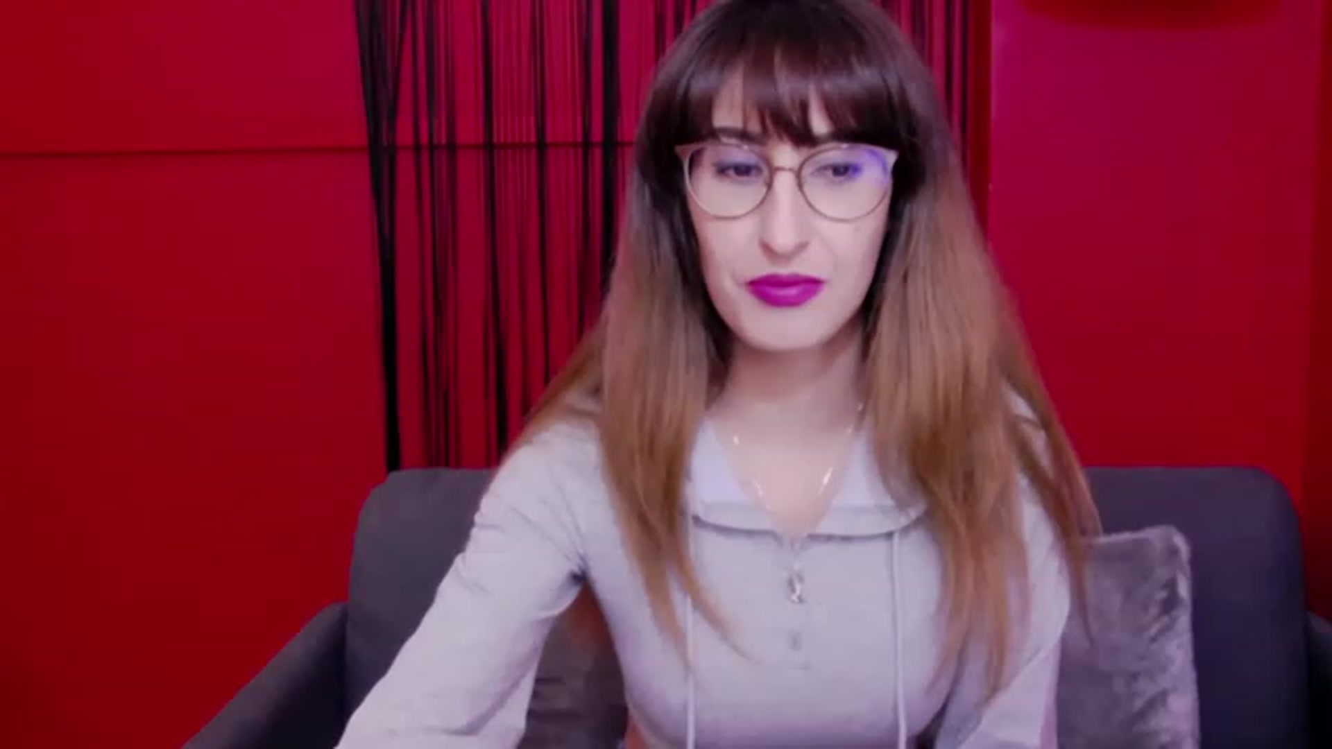 Gallery image thumbnail from LysAddiction's myfreecams stream on, 03/27/2023, 18:43 image 1 of 20
