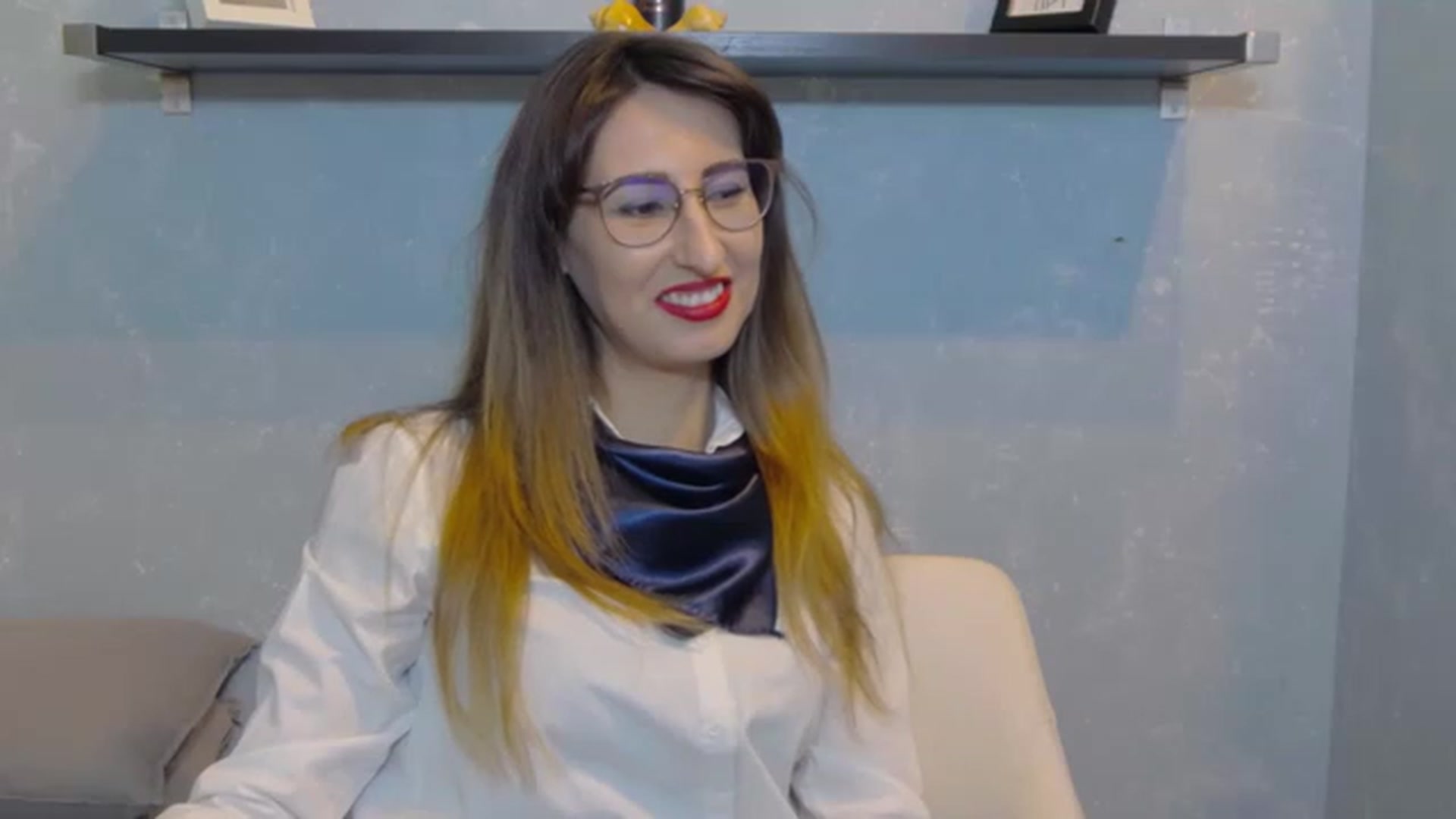 Gallery image thumbnail from LysAddiction's myfreecams stream on, 03/29/2023, 18:08 image 7 of 20
