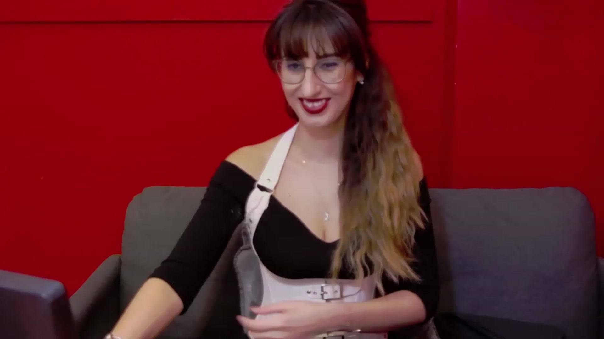 Gallery image thumbnail from LysAddiction's myfreecams stream on, 04/23/2023, 17:06 image 5 of 20