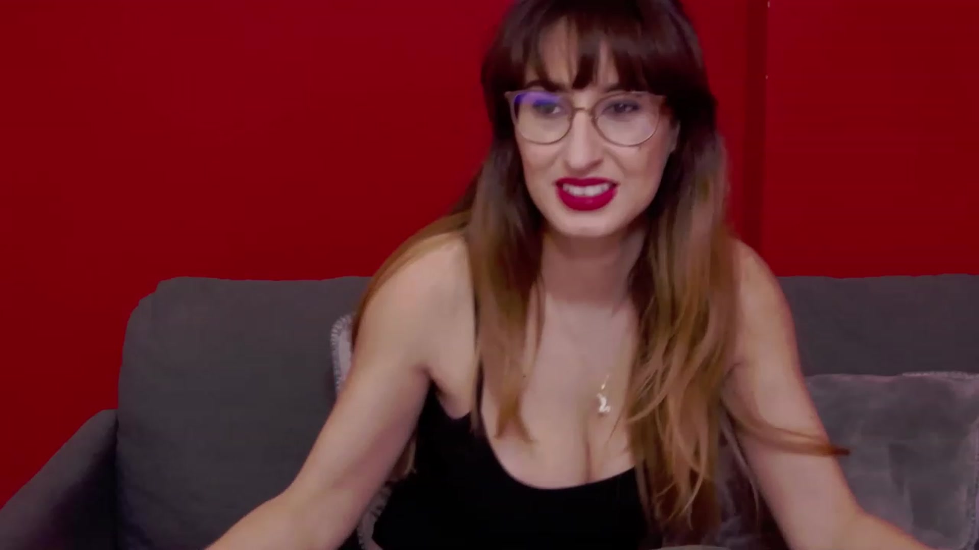 Gallery image thumbnail from LysAddiction's myfreecams stream on, 04/28/2023, 19:44 image 6 of 20
