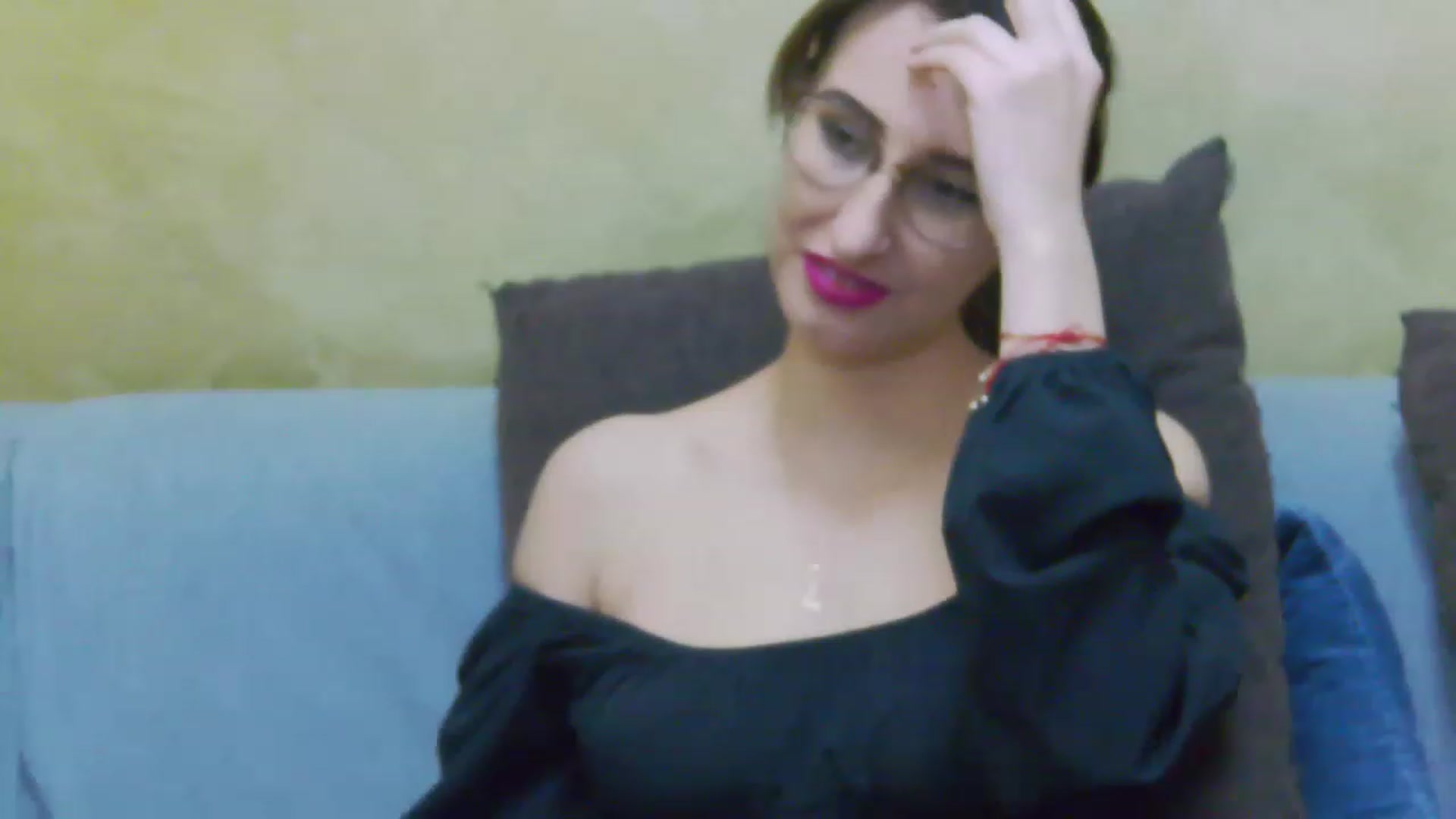 Gallery image thumbnail from LysAddiction's myfreecams stream on, 04/29/2023, 17:11 image 7 of 20