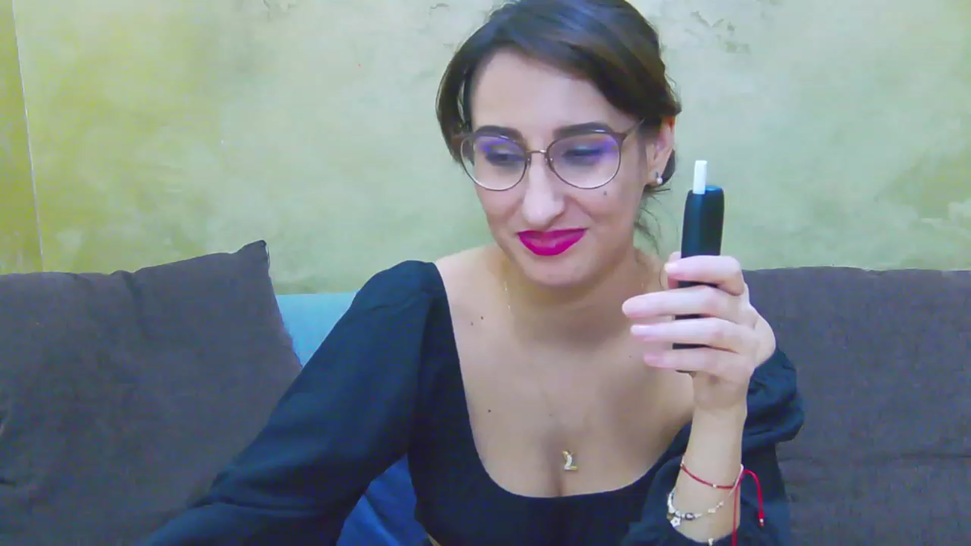 Gallery image thumbnail from LysAddiction's myfreecams stream on, 04/29/2023, 18:00 image 9 of 20