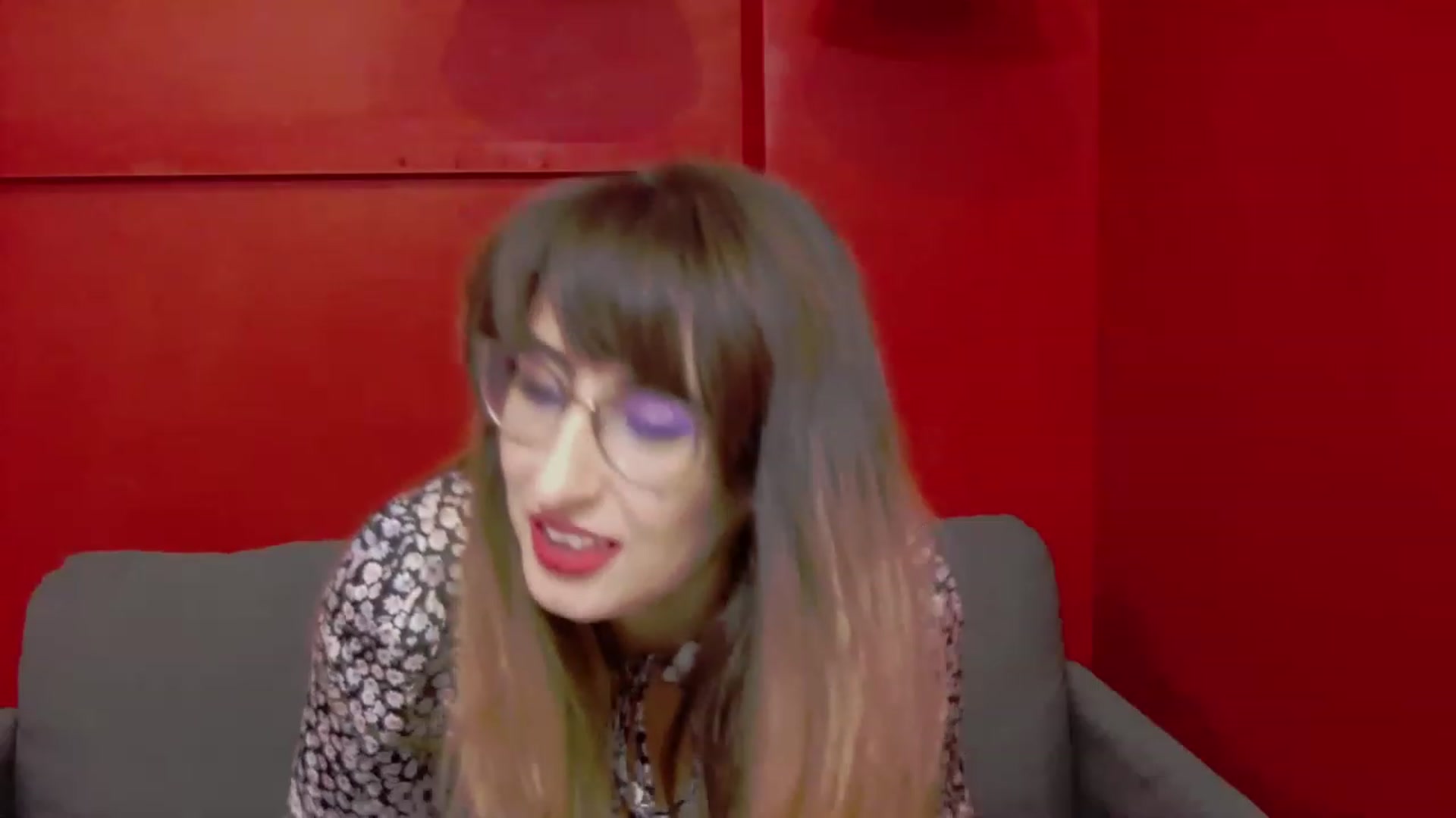 Gallery image thumbnail from LysAddiction's myfreecams stream on, 05/01/2023, 18:39 image 13 of 20