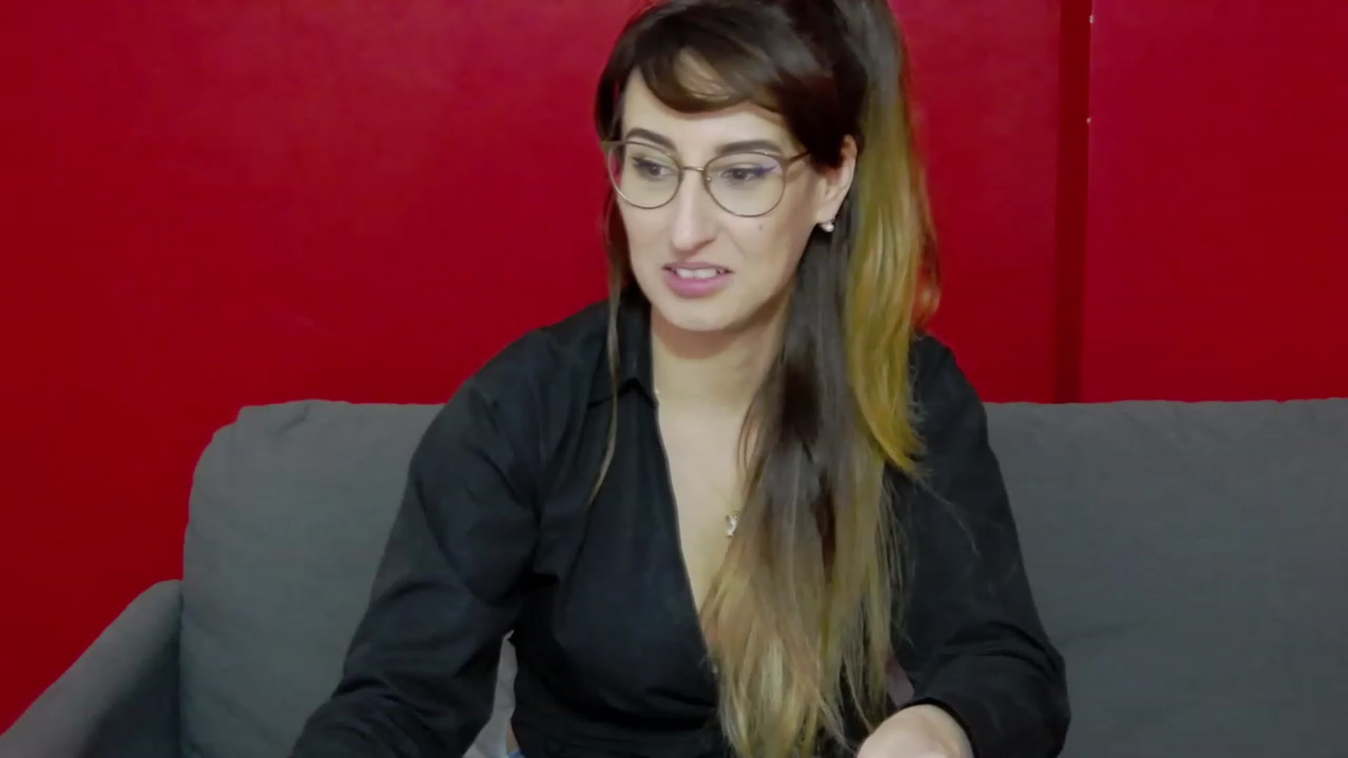 Gallery image thumbnail from LysAddiction's myfreecams stream on, 05/04/2023, 19:11 image 2 of 20