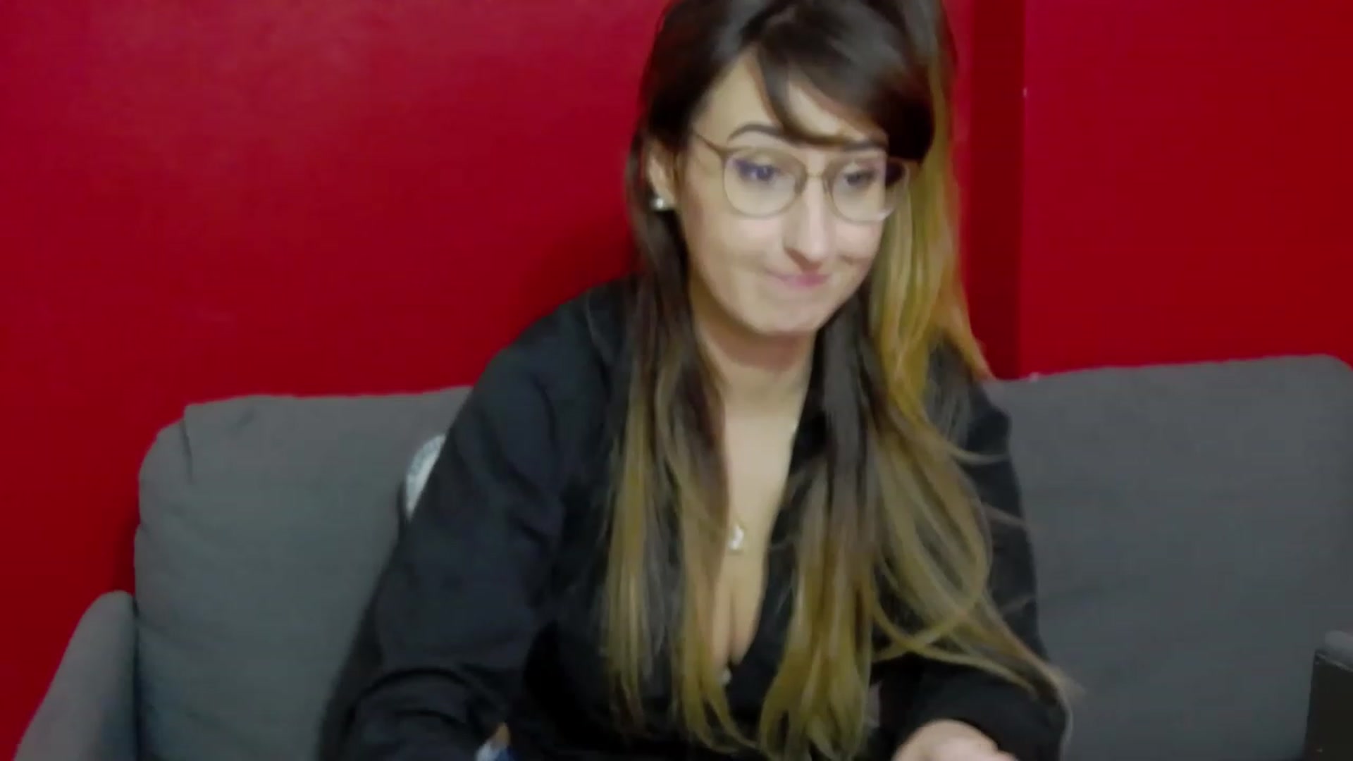 Gallery image thumbnail from LysAddiction's myfreecams stream on, 05/04/2023, 19:11 image 20 of 20