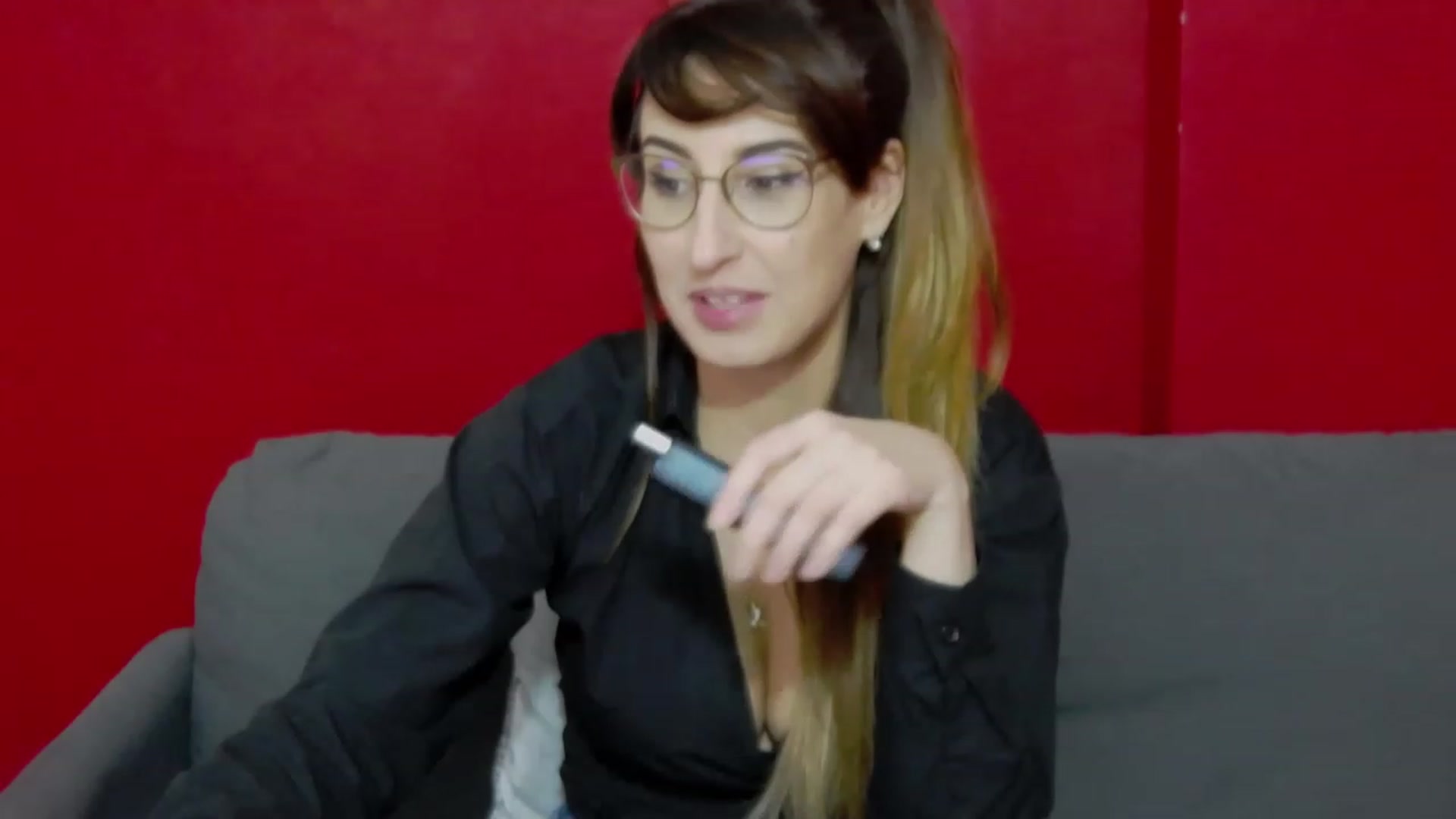 Gallery image thumbnail from LysAddiction's myfreecams stream on, 05/04/2023, 19:11 image 5 of 20