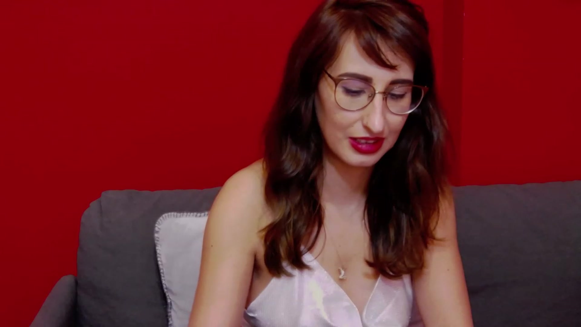 Gallery image thumbnail from LysAddiction's myfreecams stream on, 05/19/2023, 19:24 image 11 of 20