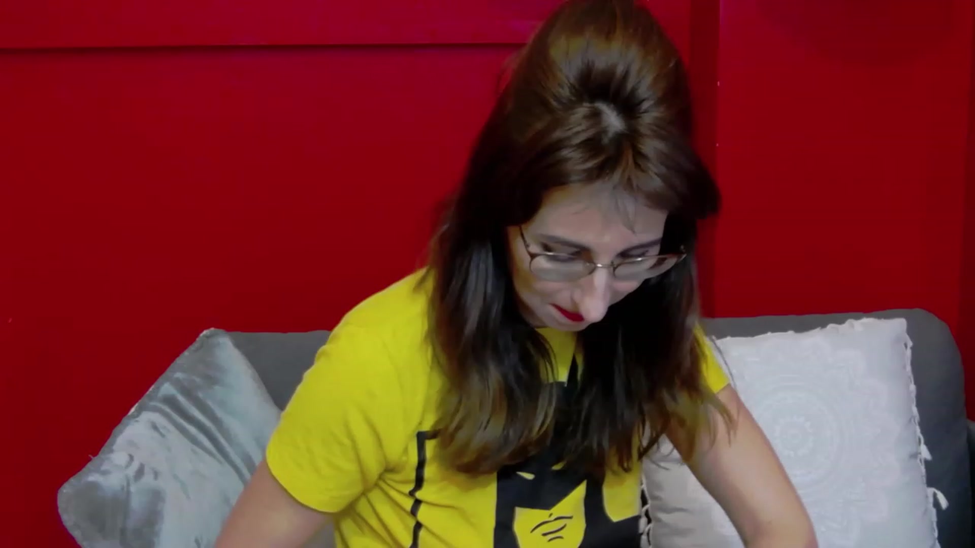 Gallery image thumbnail from LysAddiction's myfreecams stream on, 05/22/2023, 19:34 image 15 of 20