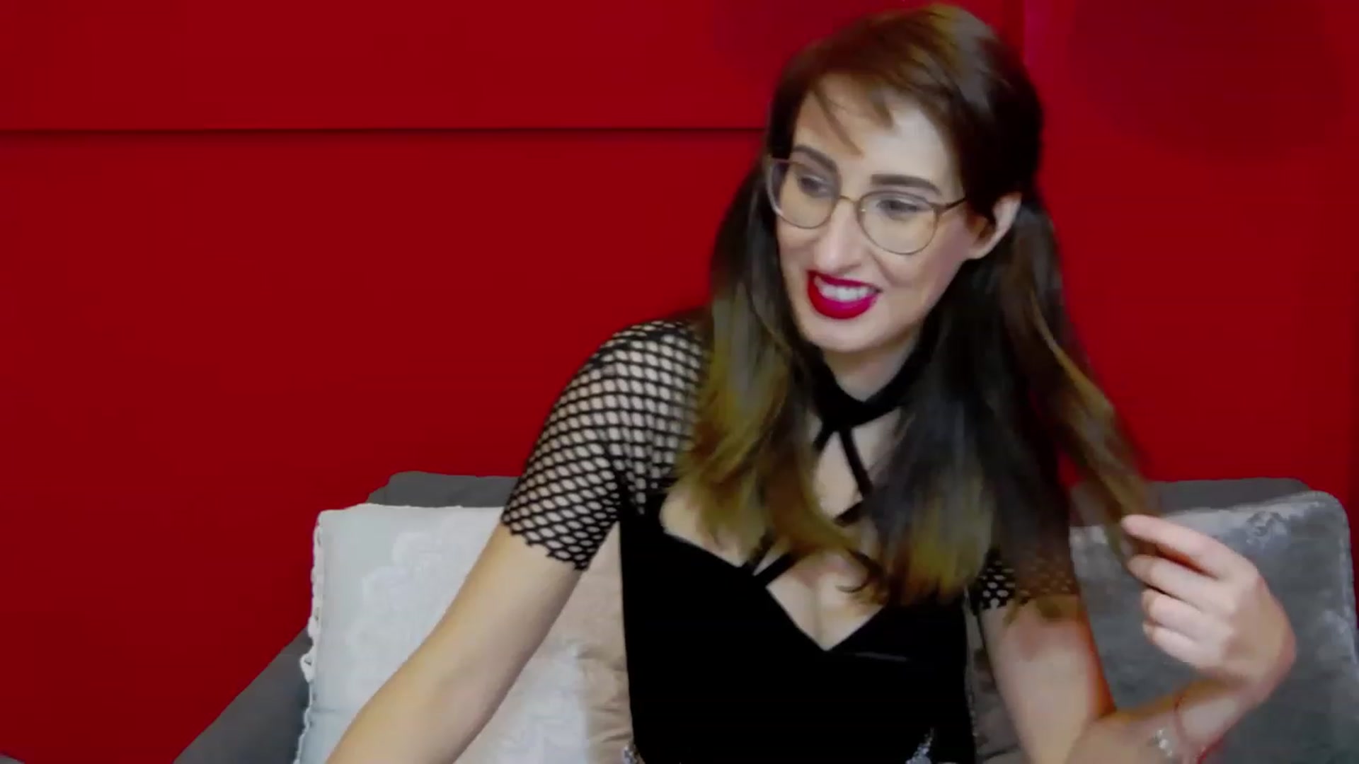 Gallery image thumbnail from LysAddiction's myfreecams stream on, 05/29/2023, 19:22 image 6 of 20
