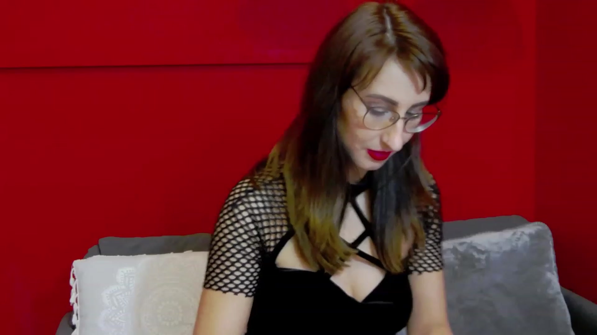 Gallery image thumbnail from LysAddiction's myfreecams stream on, 05/29/2023, 19:22 image 11 of 20