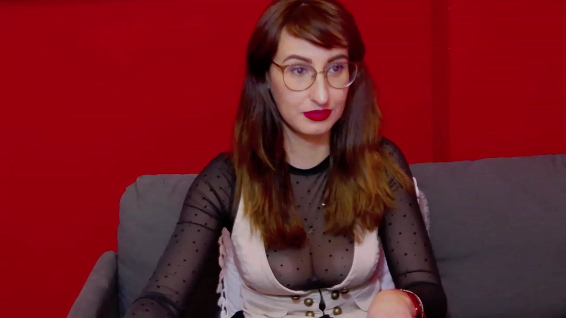Gallery image thumbnail from LysAddiction's myfreecams stream on, 05/31/2023, 17:09 image 7 of 20