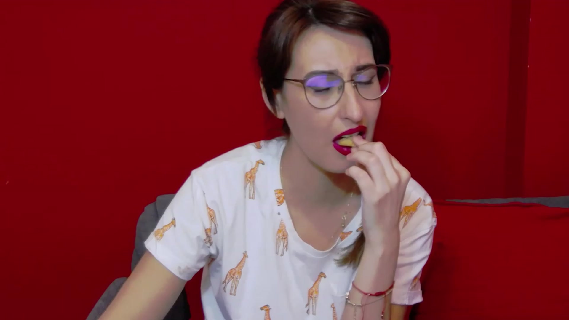 Gallery image thumbnail from LysAddiction's myfreecams stream on, 06/01/2023, 17:11 image 4 of 20