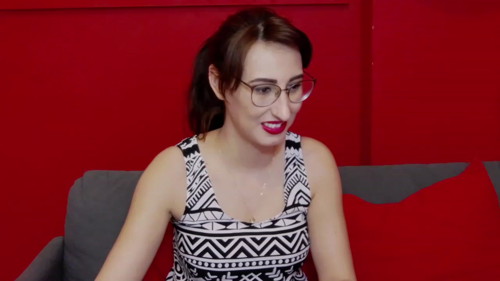 Gallery image thumbnail from LysAddiction's myfreecams stream on, 06/06/2023, 17:39 image 11 of 20