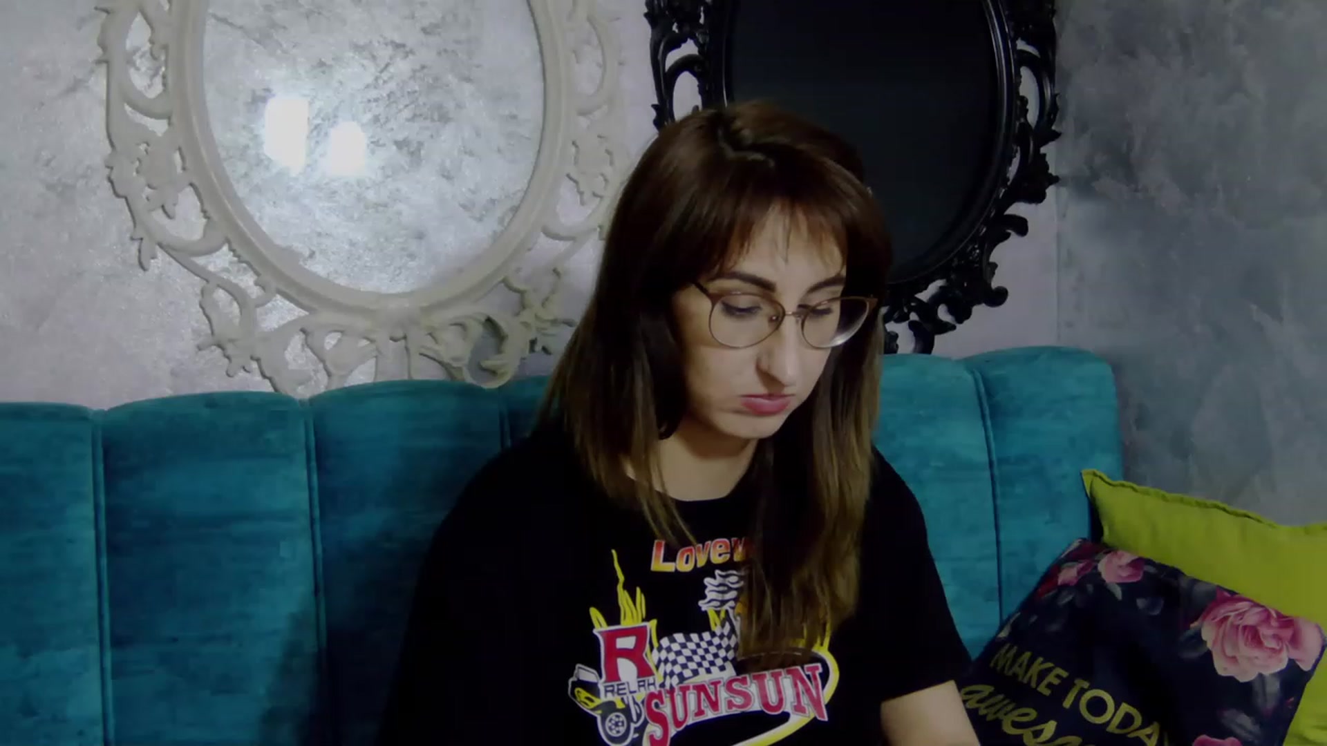 Gallery image thumbnail from LysAddiction's myfreecams stream on, 06/09/2023, 18:12 image 2 of 20