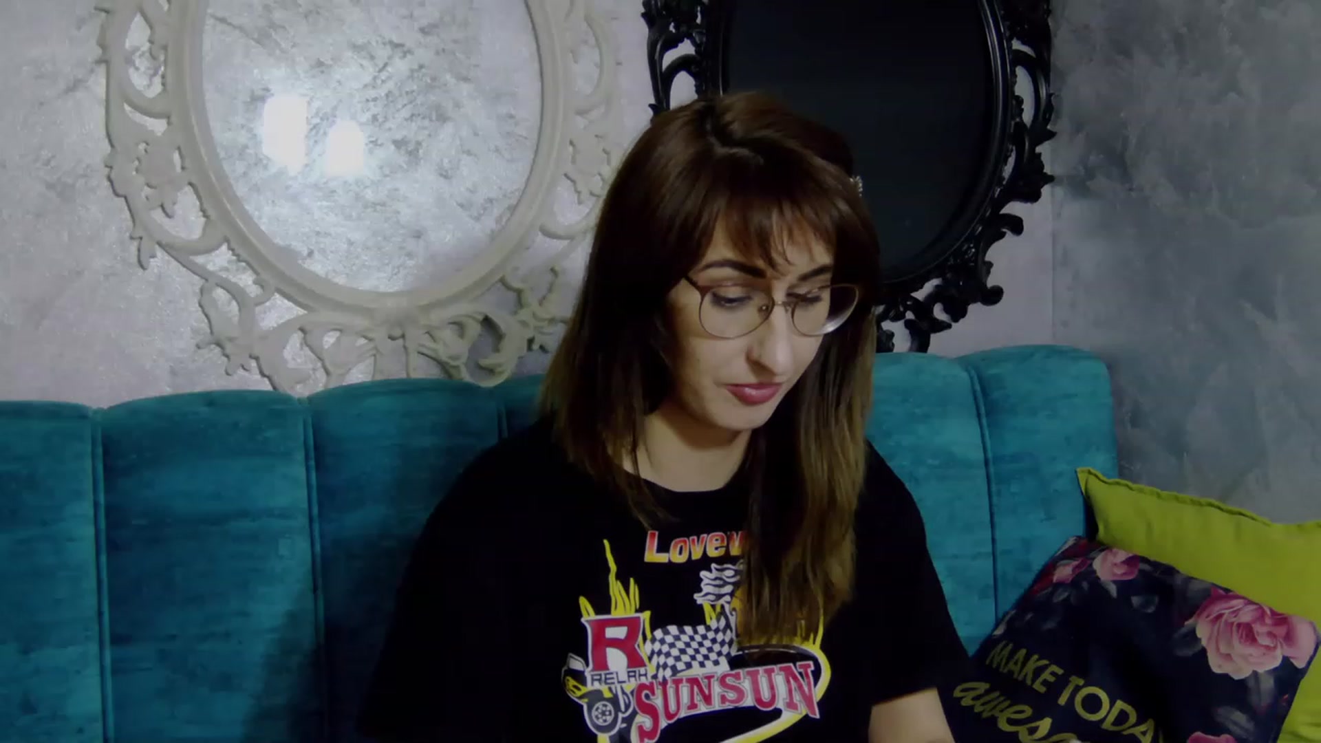 Gallery image thumbnail from LysAddiction's myfreecams stream on, 06/09/2023, 18:12 image 1 of 20
