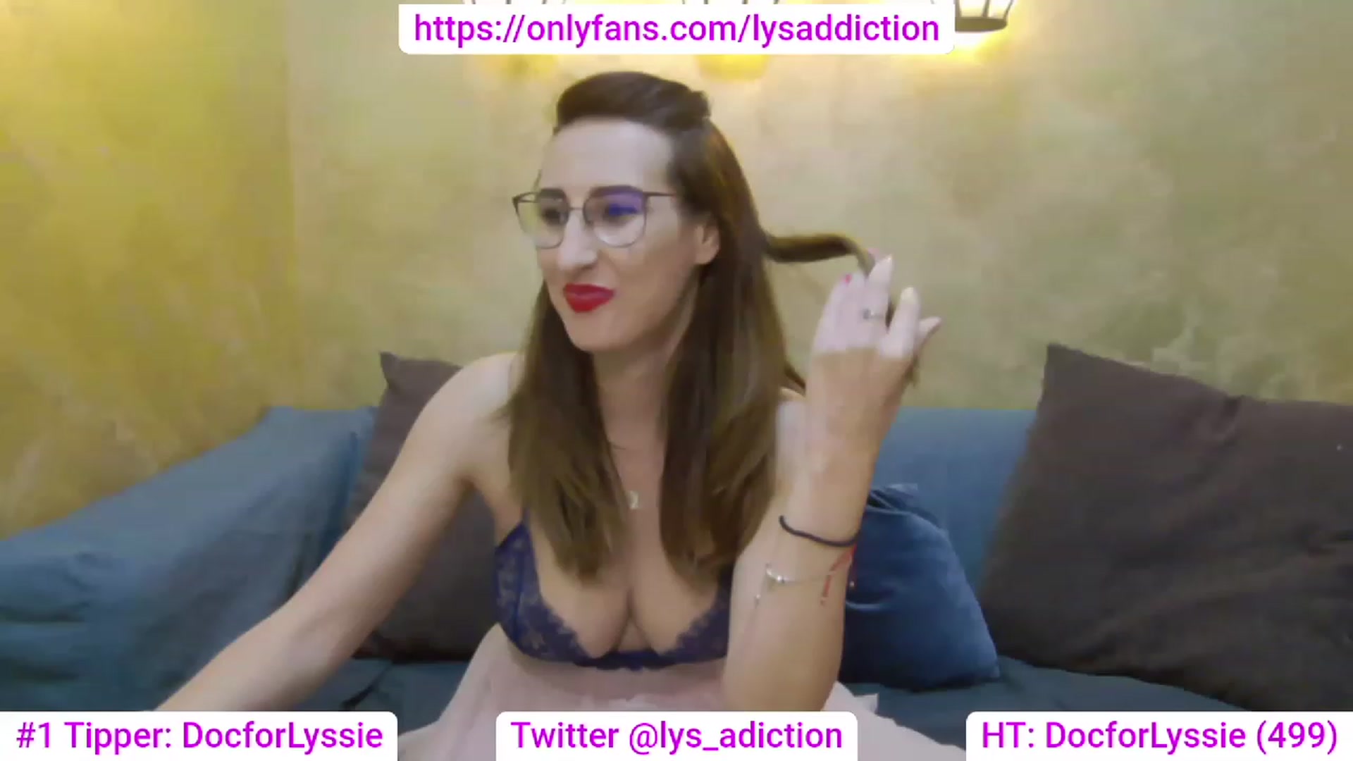 Gallery image thumbnail from LysAddiction's myfreecams stream on, 06/25/2023, 16:24 image 15 of 20
