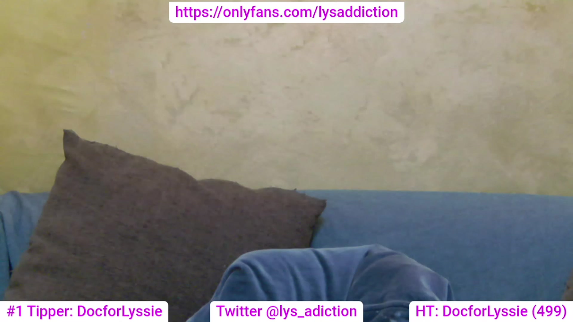 Gallery image thumbnail from LysAddiction's myfreecams stream on, 06/25/2023, 17:27 image 8 of 20
