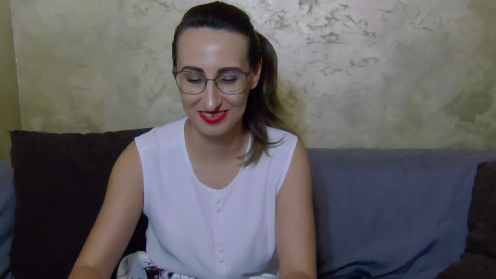Gallery image thumbnail from LysAddiction's myfreecams stream on, 08/06/2023, 17:39 image 5 of 20