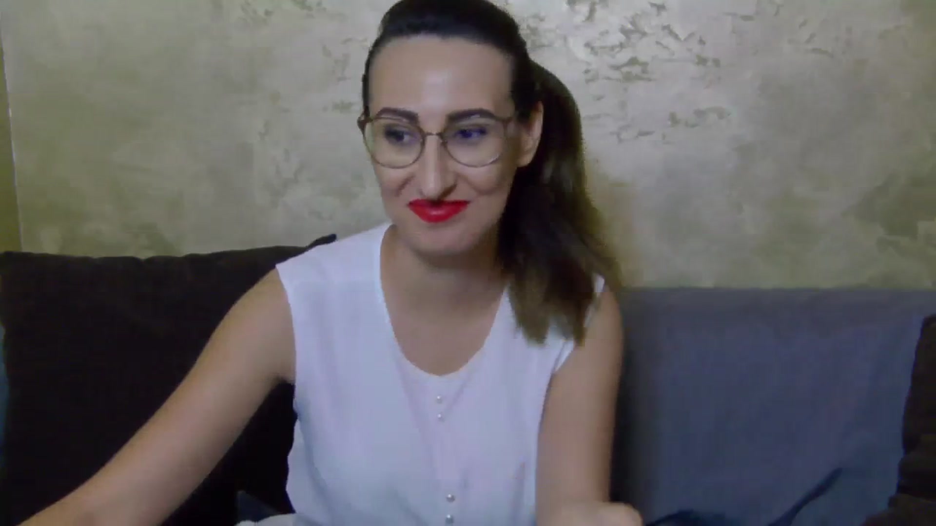 Gallery image thumbnail from LysAddiction's myfreecams stream on, 08/06/2023, 17:39 image 4 of 20