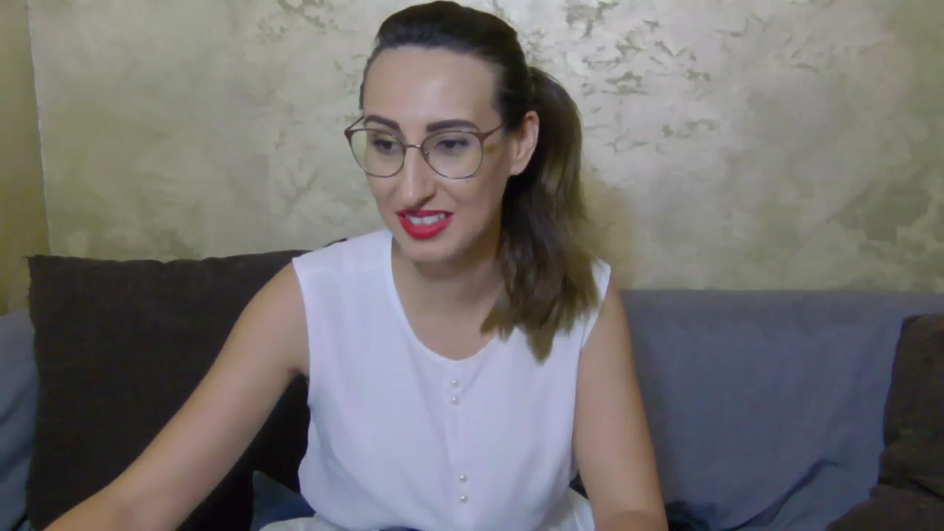 Gallery image thumbnail from LysAddiction's myfreecams stream on, 08/06/2023, 17:39 image 2 of 20