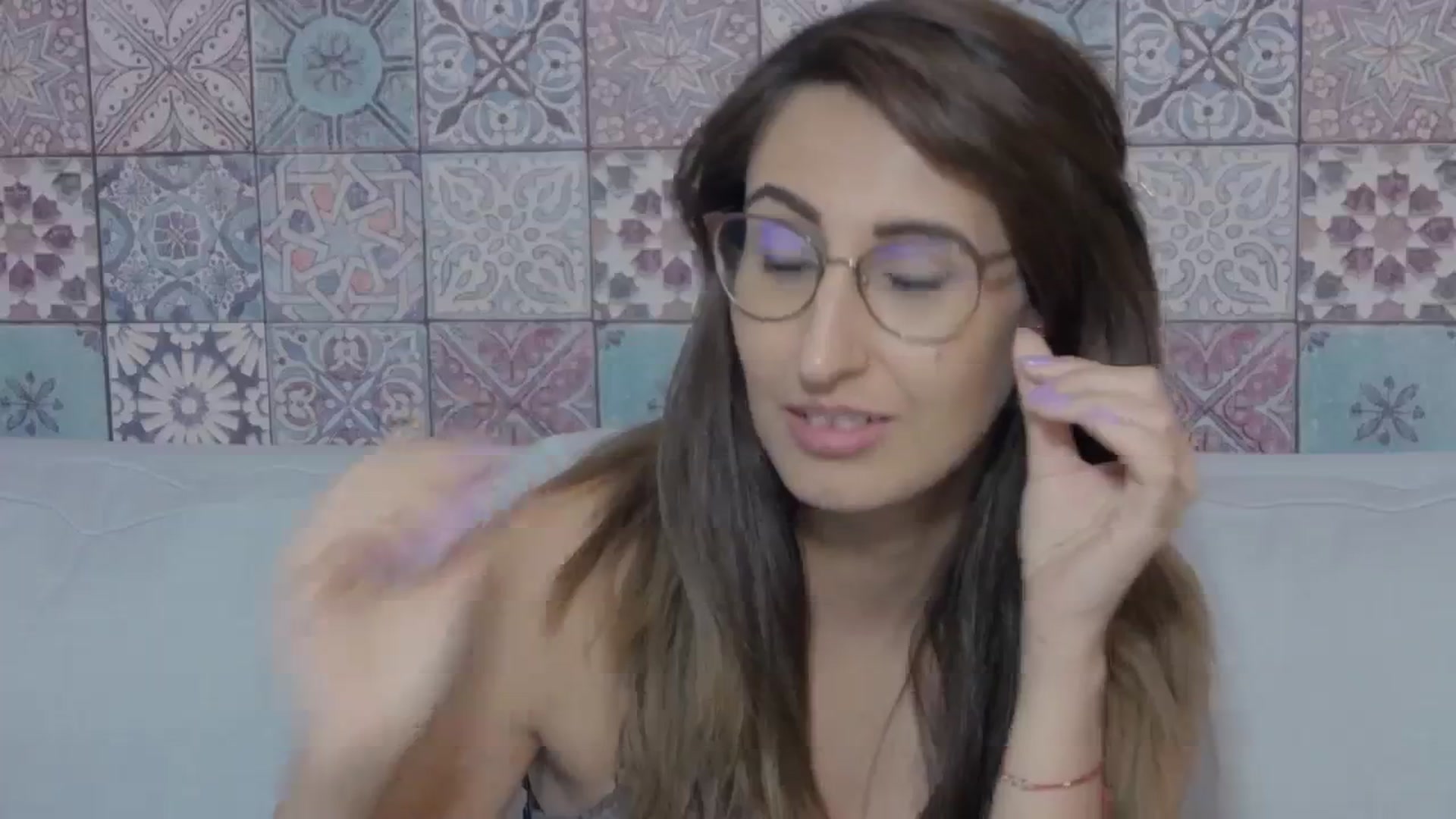 Gallery image thumbnail from LysAddiction's myfreecams stream on, 08/09/2023, 19:31 image 10 of 20