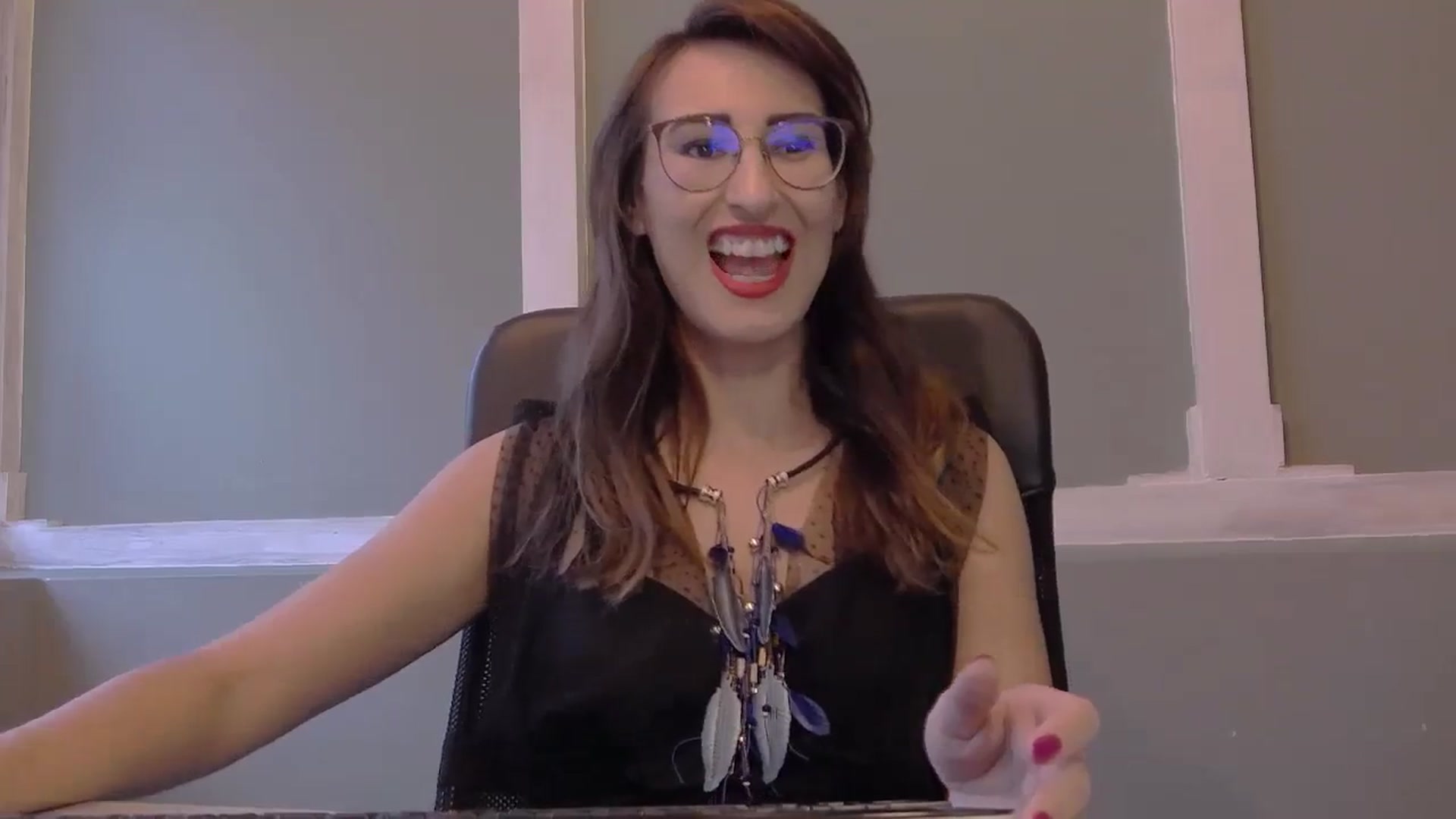 Gallery image thumbnail from LysAddiction's myfreecams stream on, 08/12/2023, 16:08 image 7 of 20