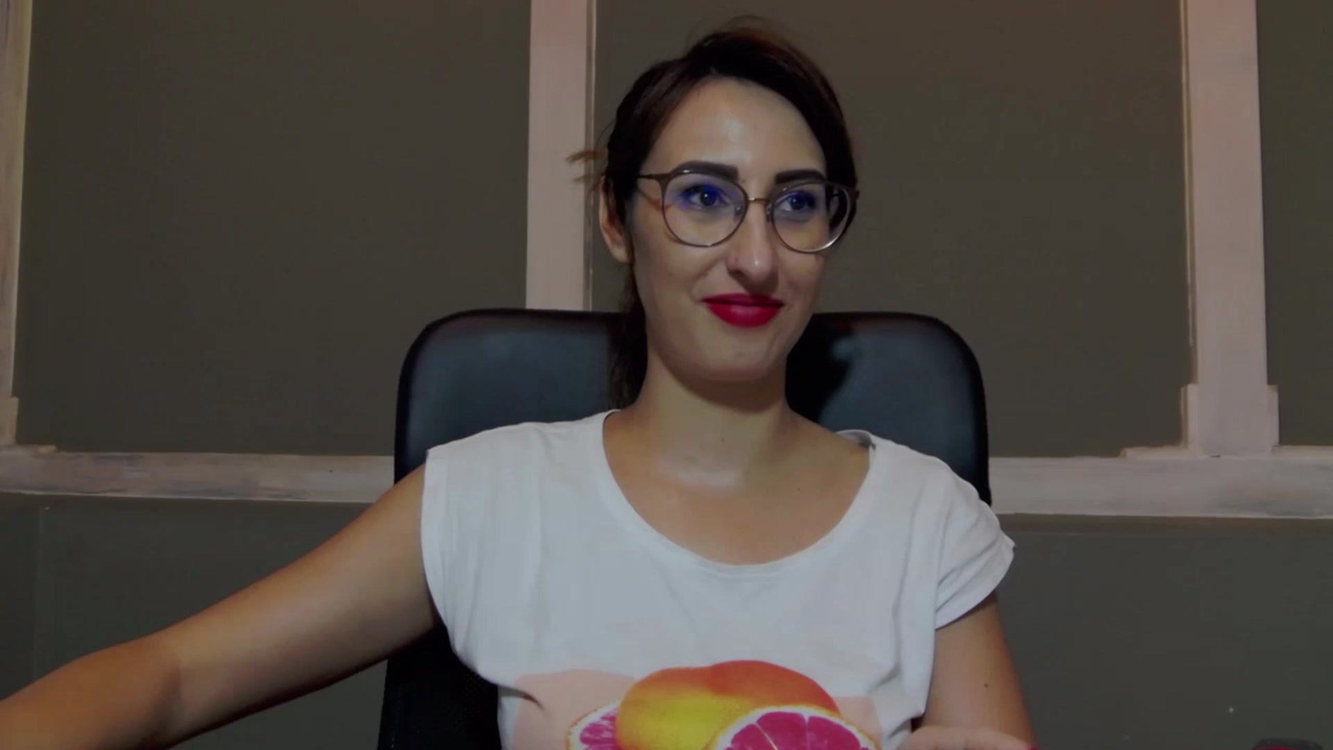 Gallery image thumbnail from LysAddiction's myfreecams stream on, 08/14/2023, 19:14 image 13 of 20