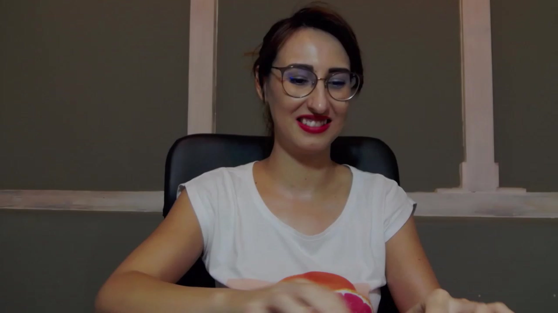 Gallery image thumbnail from LysAddiction's myfreecams stream on, 08/14/2023, 19:14 image 7 of 20