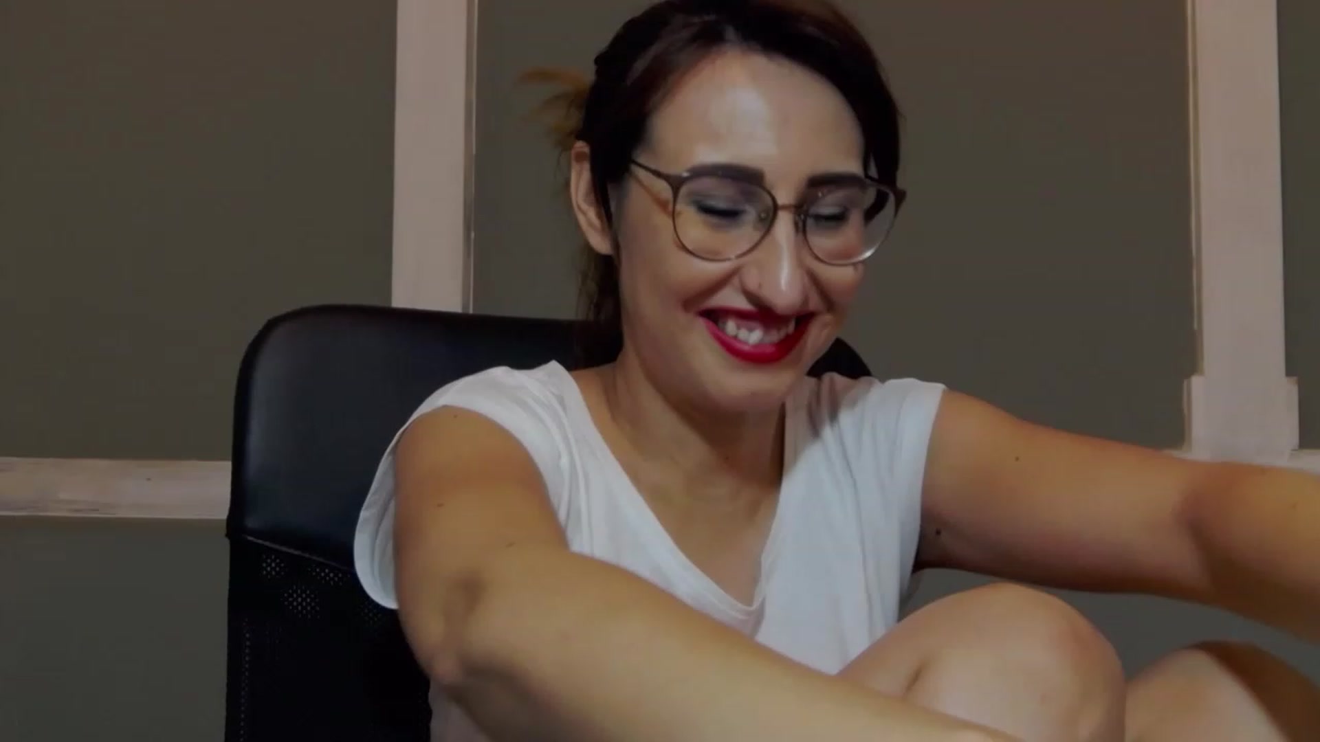 Gallery image thumbnail from LysAddiction's myfreecams stream on, 08/14/2023, 19:14 image 4 of 20