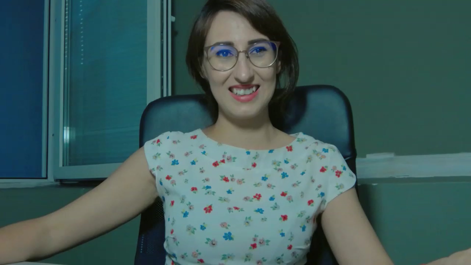 Gallery image thumbnail from LysAddiction's myfreecams stream on, 08/18/2023, 17:34 image 11 of 20