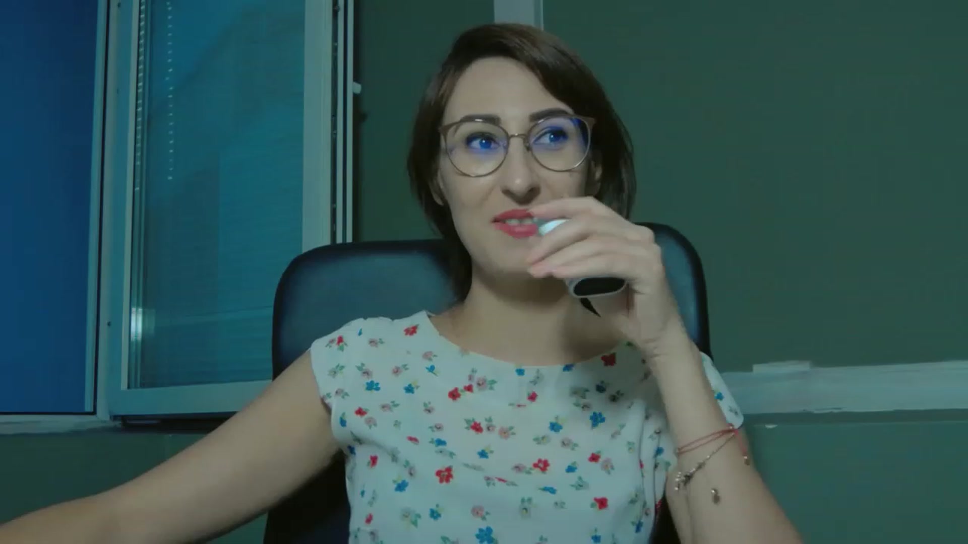 Gallery image thumbnail from LysAddiction's myfreecams stream on, 08/18/2023, 17:34 image 6 of 20