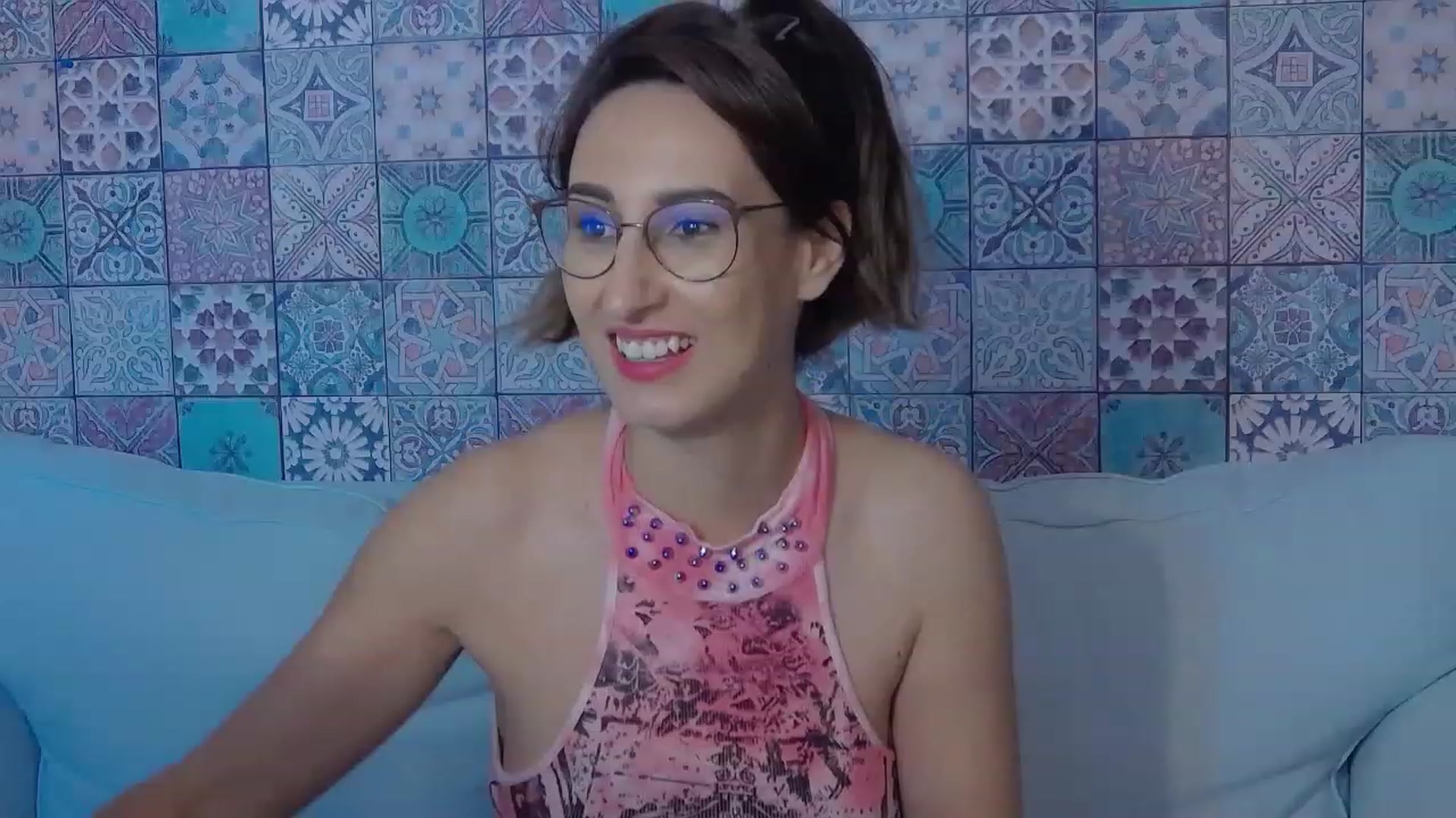 Gallery image thumbnail from LysAddiction's myfreecams stream on, 08/19/2023, 17:28 image 4 of 20