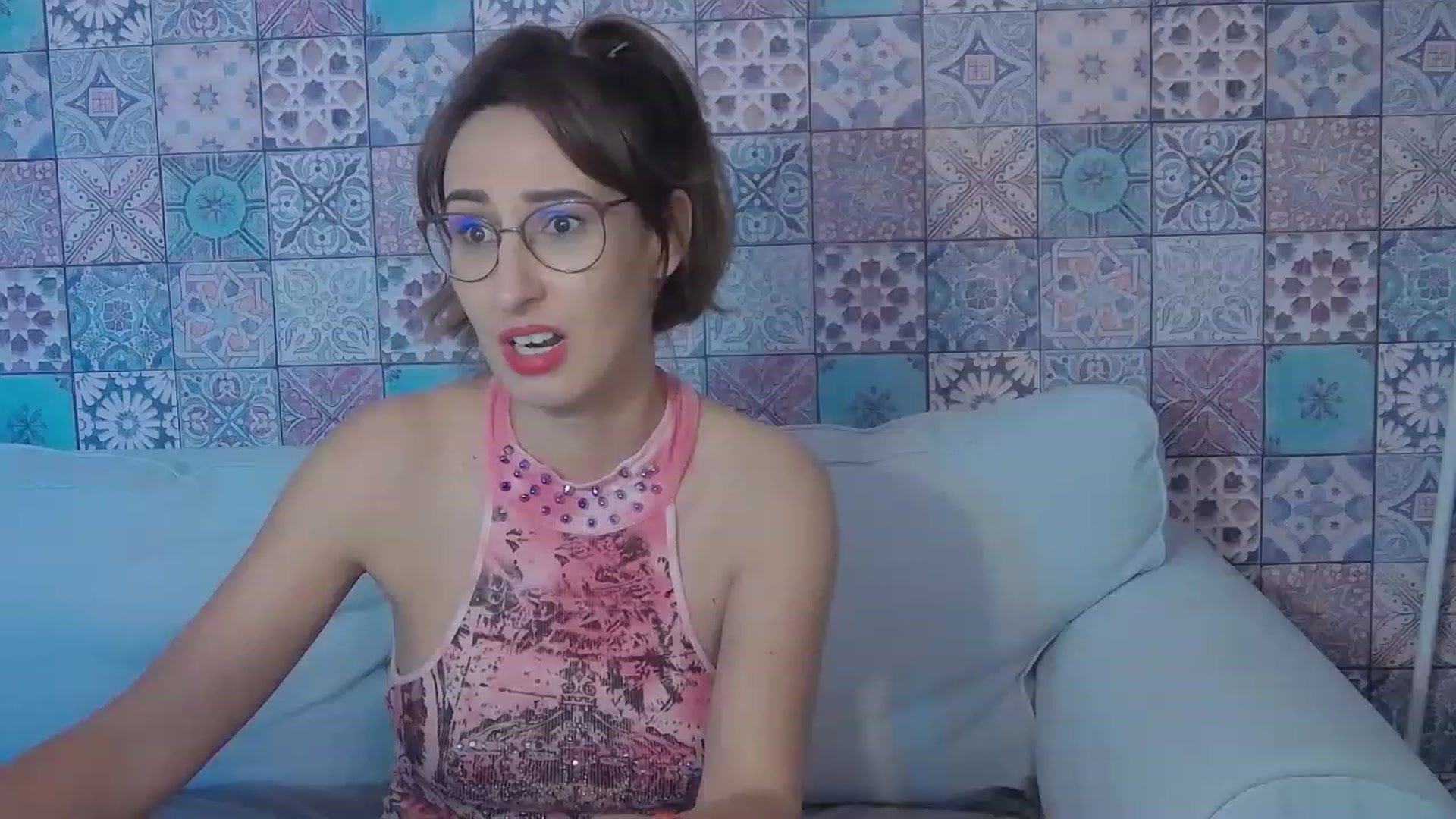 Gallery image thumbnail from LysAddiction's myfreecams stream on, 08/19/2023, 17:28 image 12 of 20