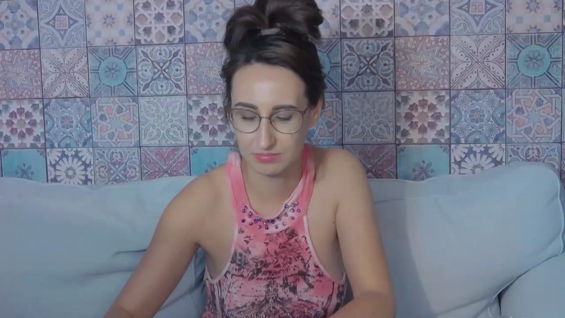 Gallery image thumbnail from LysAddiction's myfreecams stream on, 08/19/2023, 19:26 image 17 of 20