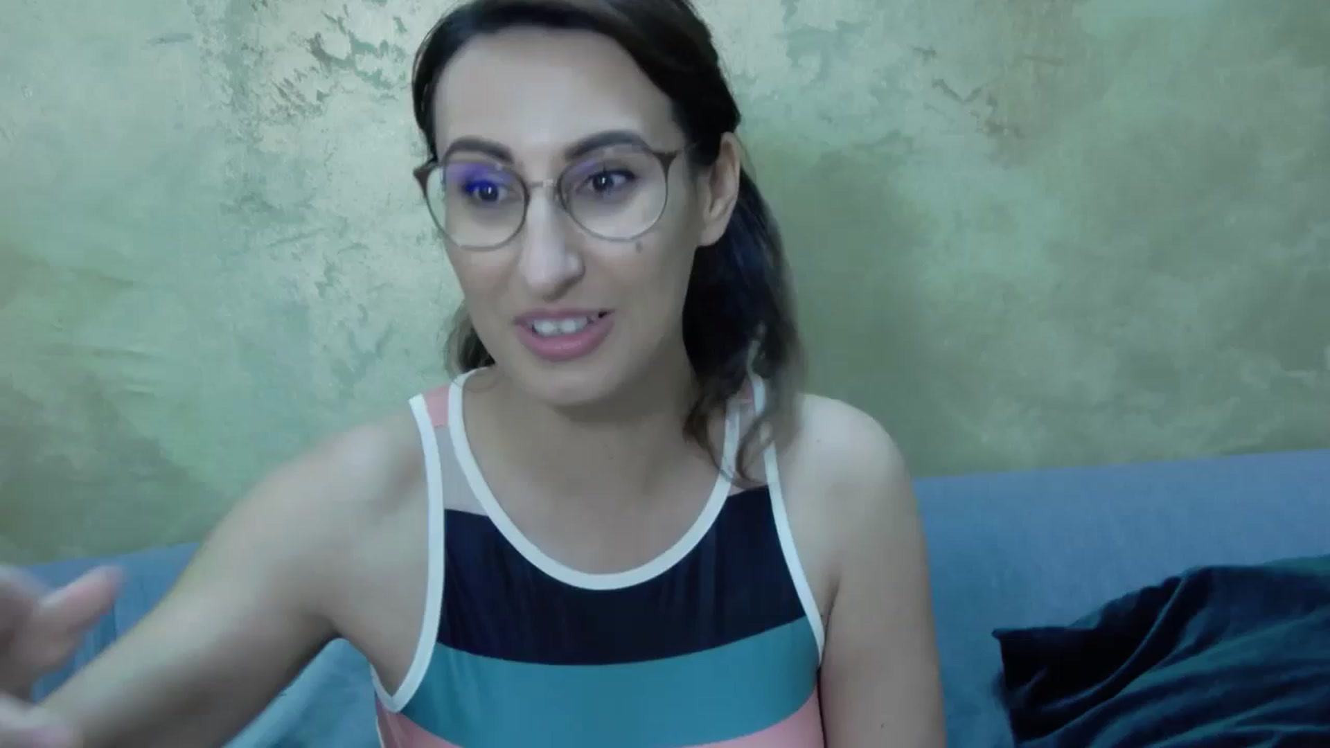 Gallery image thumbnail from LysAddiction's myfreecams stream on, 08/20/2023, 19:35 image 1 of 20