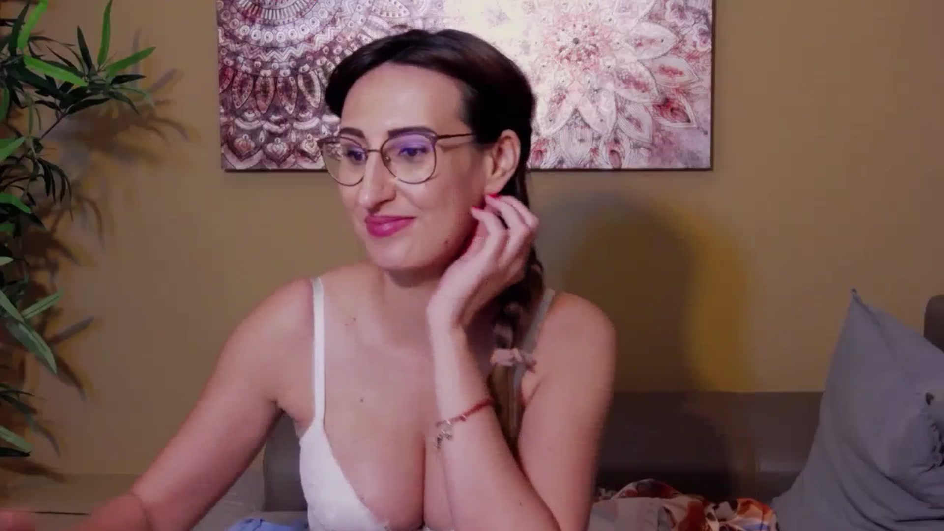 Gallery image thumbnail from LysAddiction's myfreecams stream on, 08/30/2023, 19:30 image 15 of 20