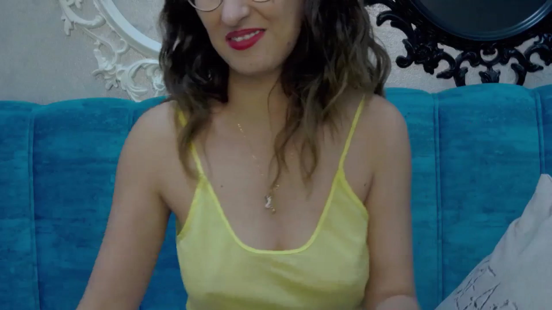 Gallery image thumbnail from LysAddiction's myfreecams stream on, 09/01/2023, 17:19 image 19 of 20