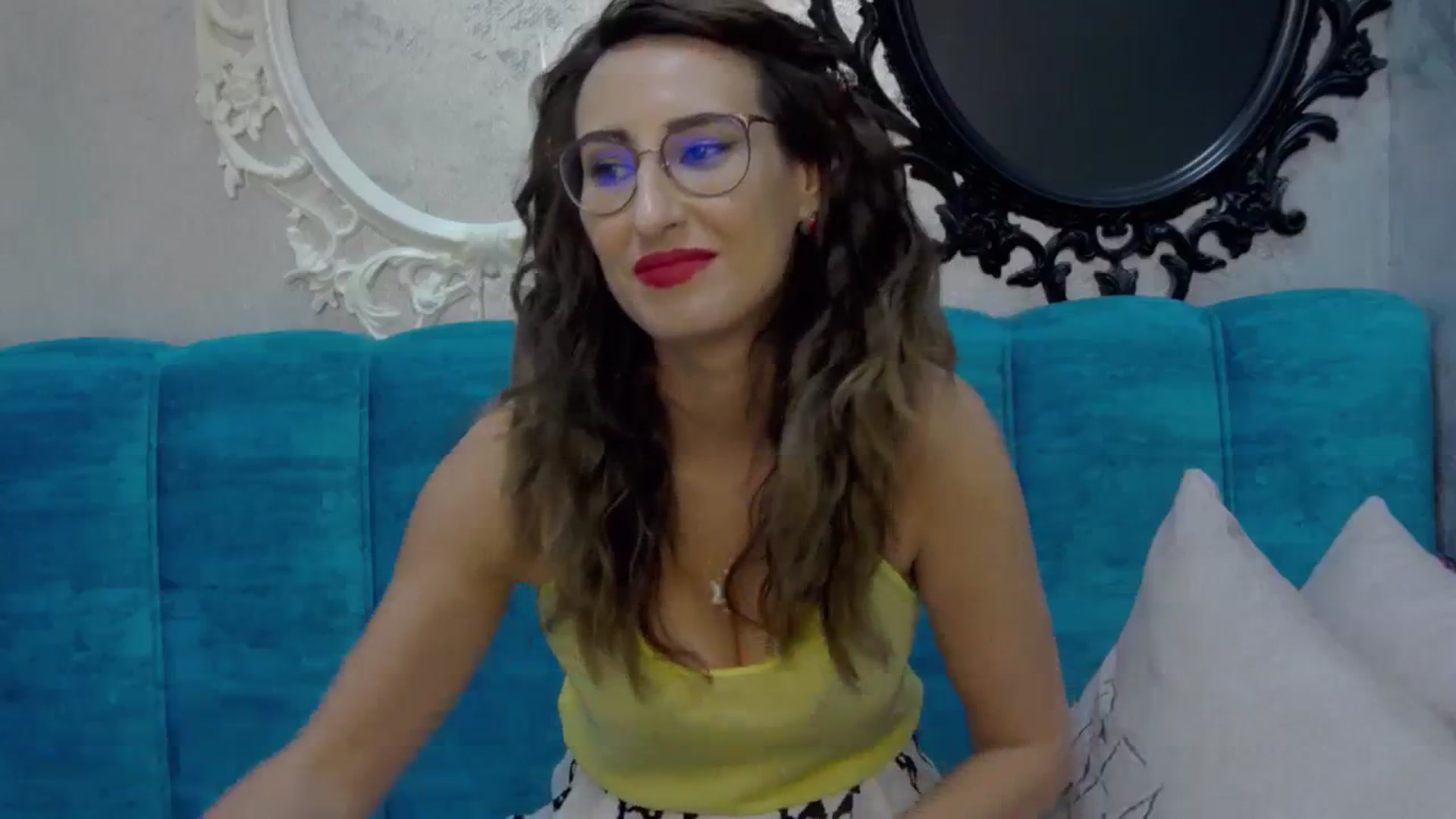 Gallery image thumbnail from LysAddiction's myfreecams stream on, 09/01/2023, 17:19 image 2 of 20