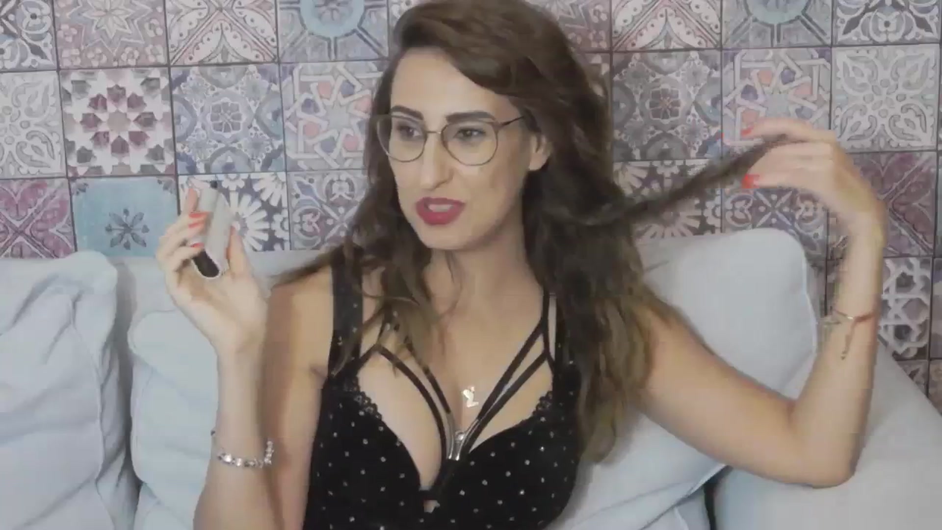 Gallery image thumbnail from LysAddiction's myfreecams stream on, 09/02/2023, 17:56 image 13 of 20