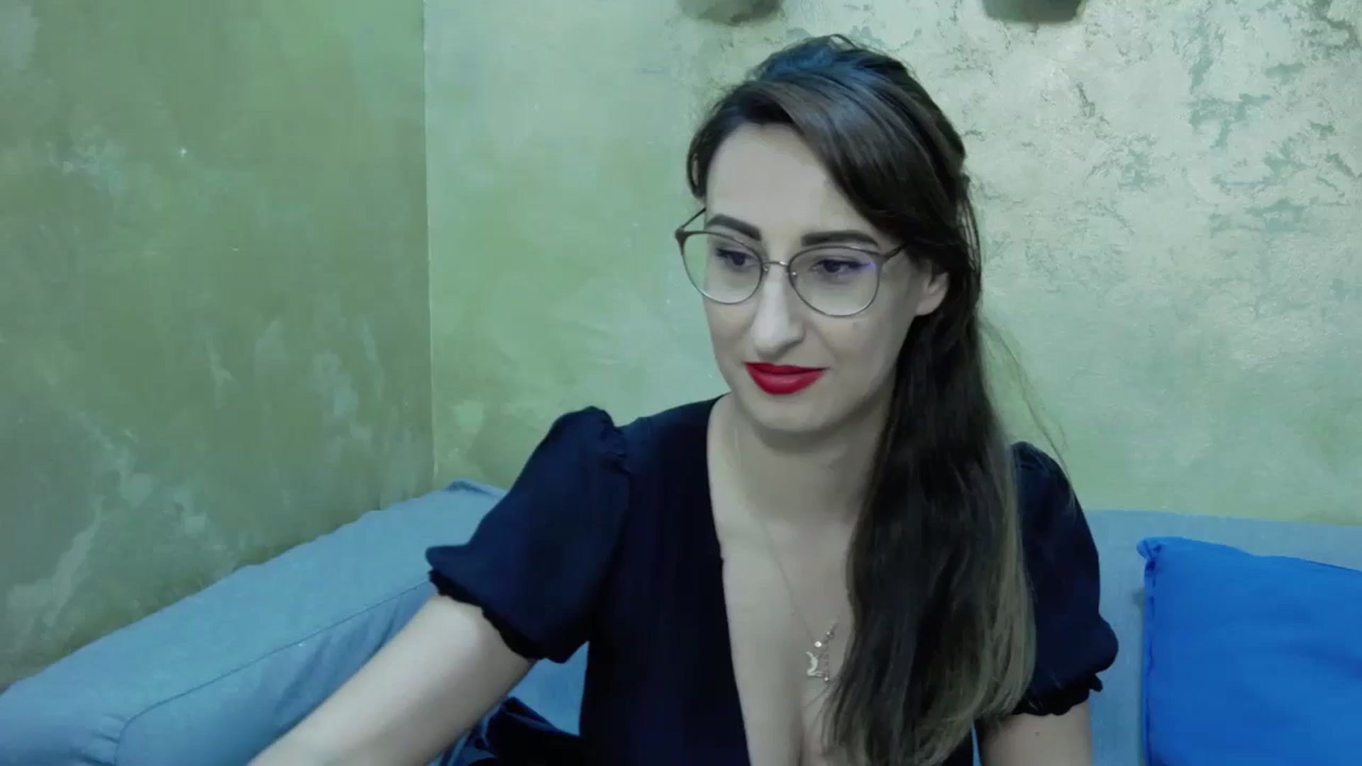 Gallery image thumbnail from LysAddiction's myfreecams stream on, 09/09/2023, 16:46 image 1 of 20