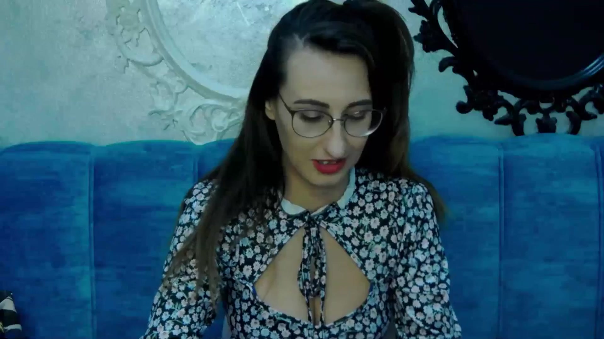 Gallery image thumbnail from LysAddiction's myfreecams stream on, 09/19/2023, 16:36 image 13 of 20