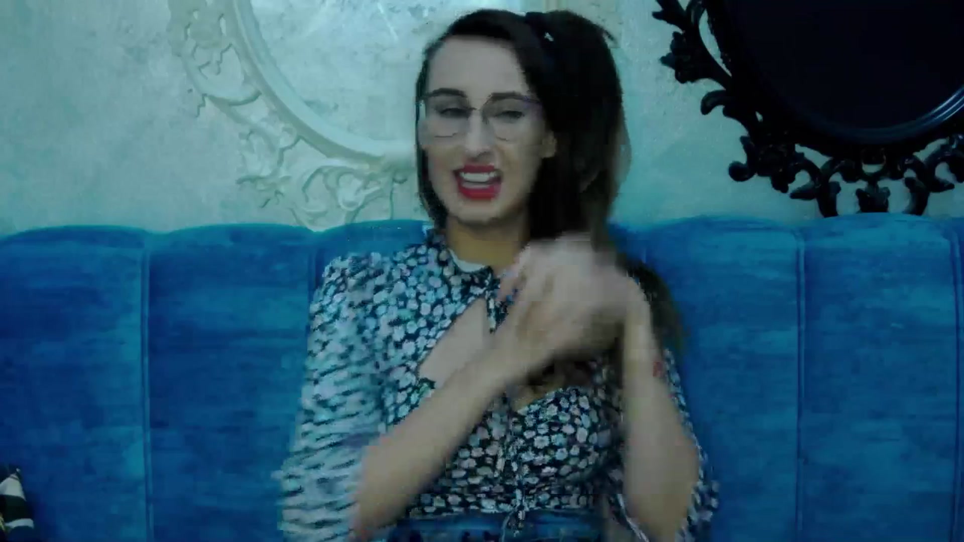 Gallery image thumbnail from LysAddiction's myfreecams stream on, 09/19/2023, 16:36 image 7 of 20