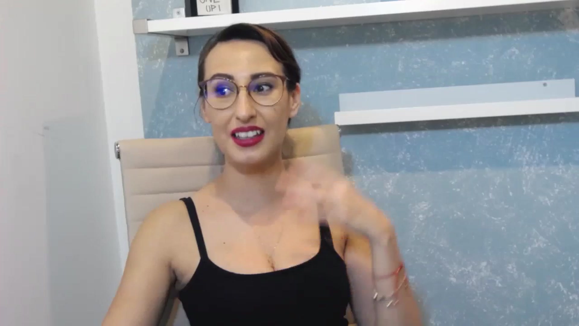 Gallery image thumbnail from LysAddiction's myfreecams stream on, 09/20/2023, 18:34 image 9 of 20