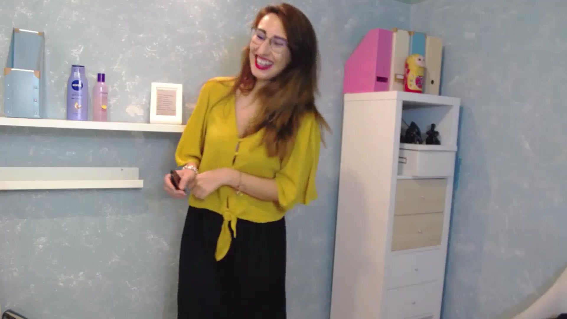 Gallery image thumbnail from LysAddiction's myfreecams stream on, 09/25/2023, 17:18 image 13 of 20
