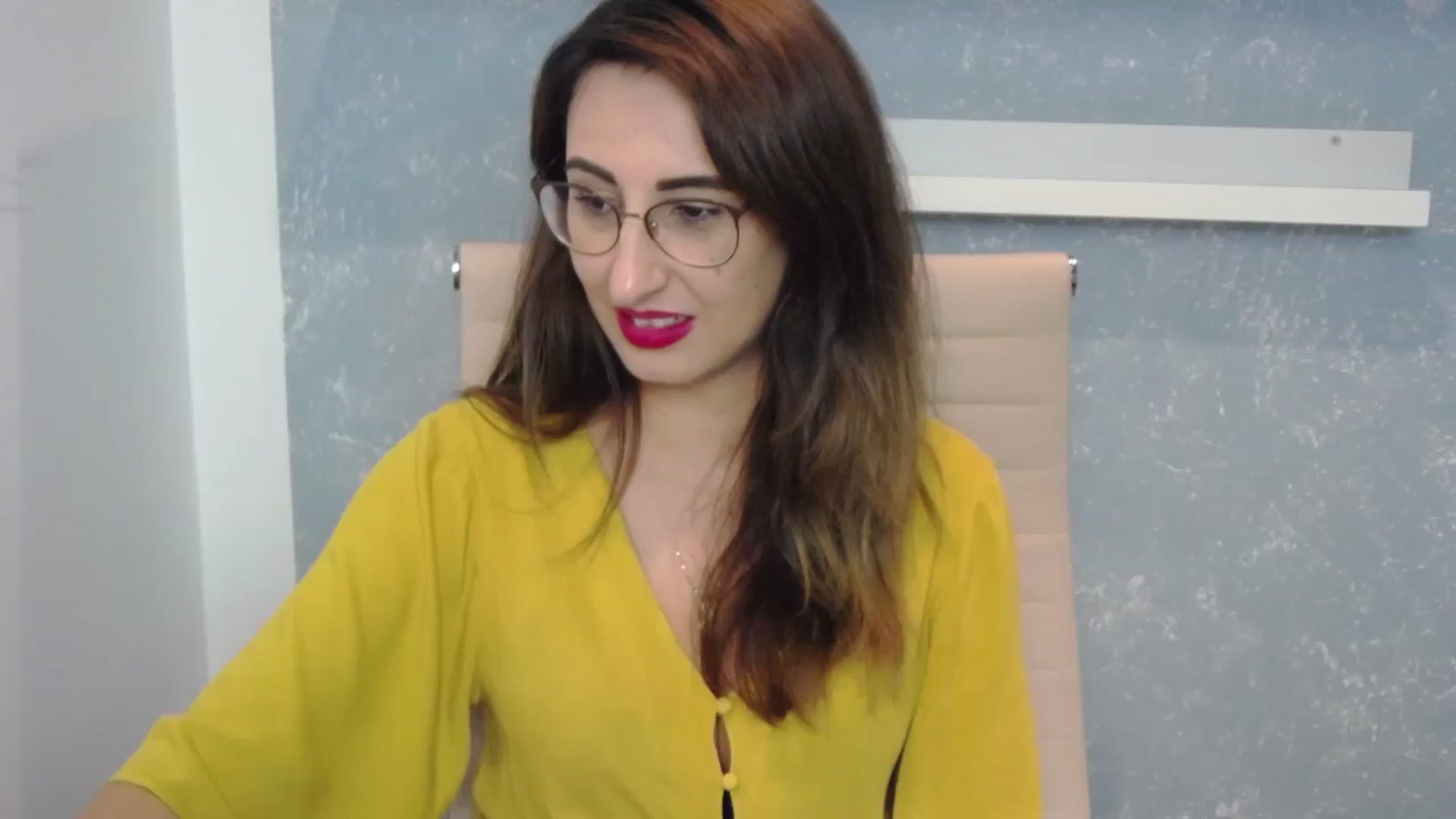 Gallery image thumbnail from LysAddiction's myfreecams stream on, 09/25/2023, 17:18 image 16 of 20