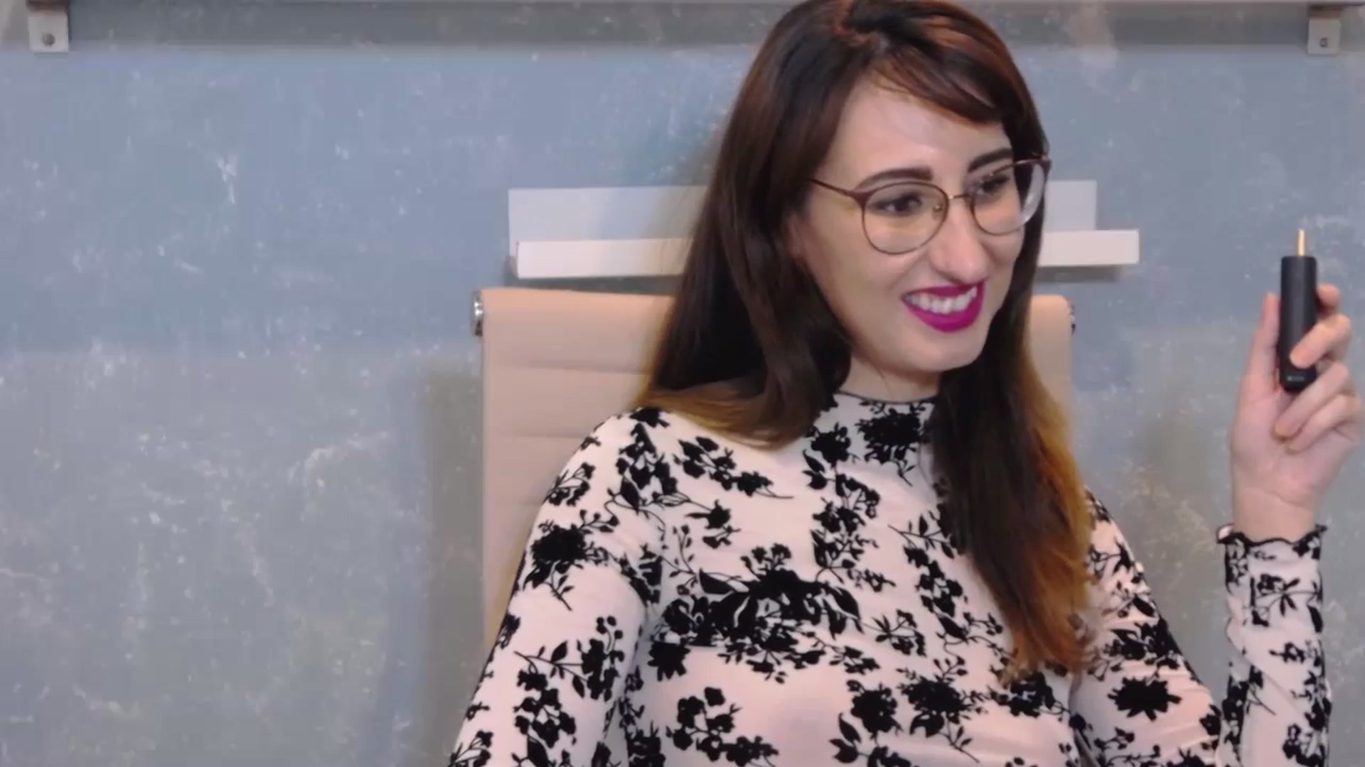 Gallery image thumbnail from LysAddiction's myfreecams stream on, 10/07/2023, 17:57 image 2 of 20