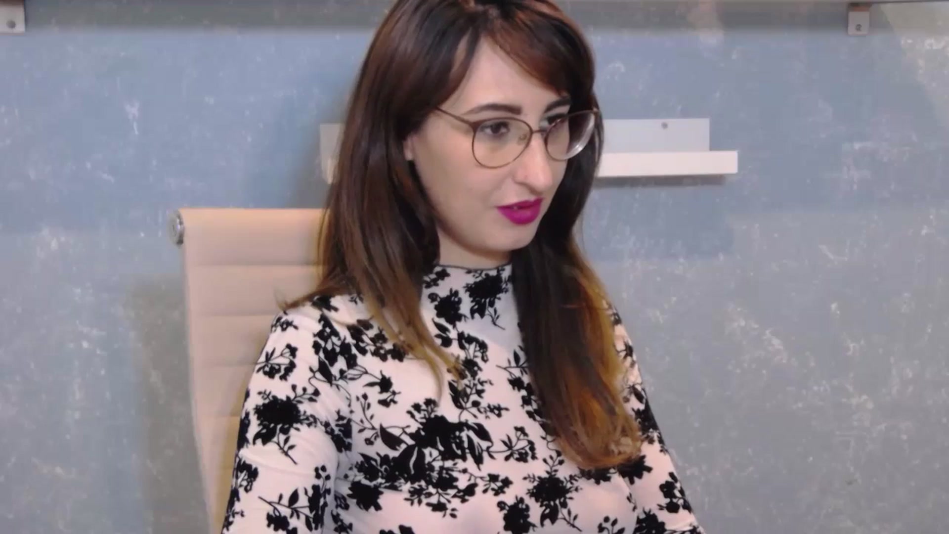 Gallery image thumbnail from LysAddiction's myfreecams stream on, 10/07/2023, 17:57 image 8 of 20